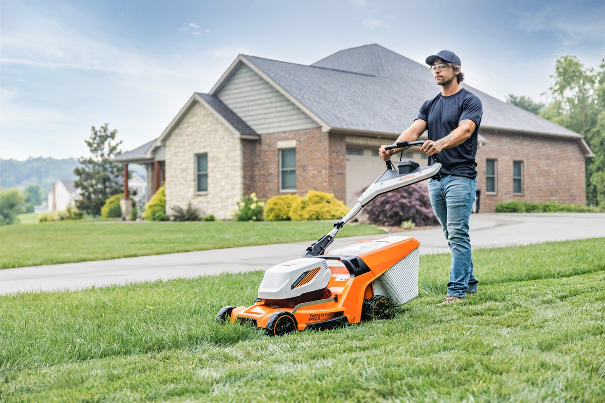 RMA 453 Battery Powered Lawn Mower